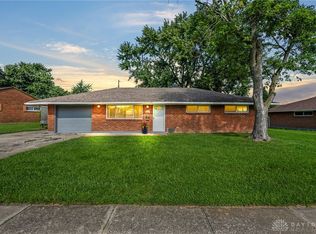 5717 Resik Dr, Dayton, OH 45424