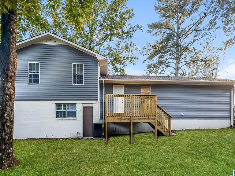 3033 Carleton Rd — Photo 15
