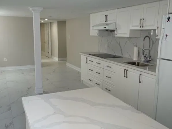 38 Cliffside Dr #Basement, Toronto, ON M1N 1L3