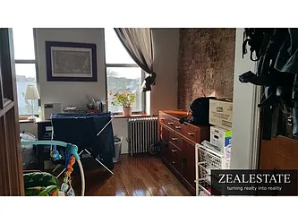 Rented by ZealEstate Group Inc