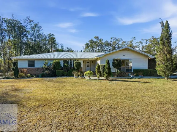 863 N Macon St, Ludowici, GA 31316