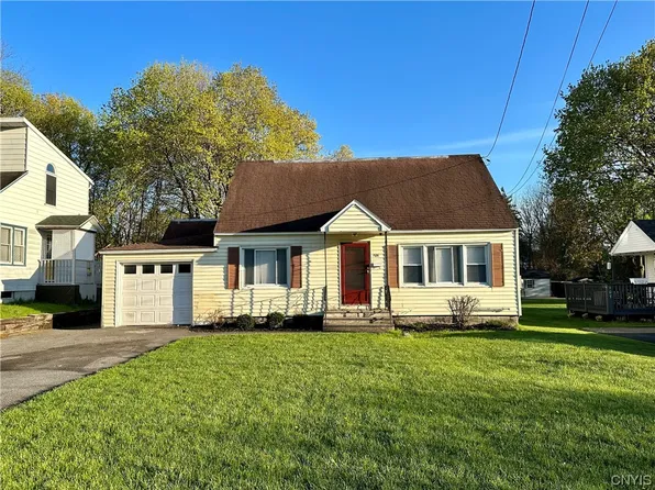 105 Elton Ave, Syracuse, NY 13205