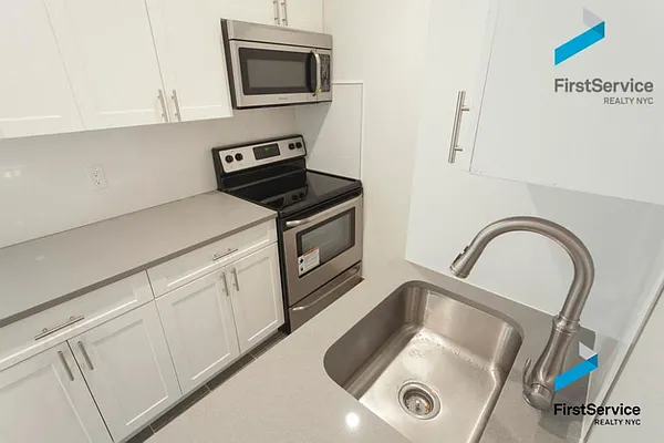 Rented by FirstService Realty (legacy) | media 28