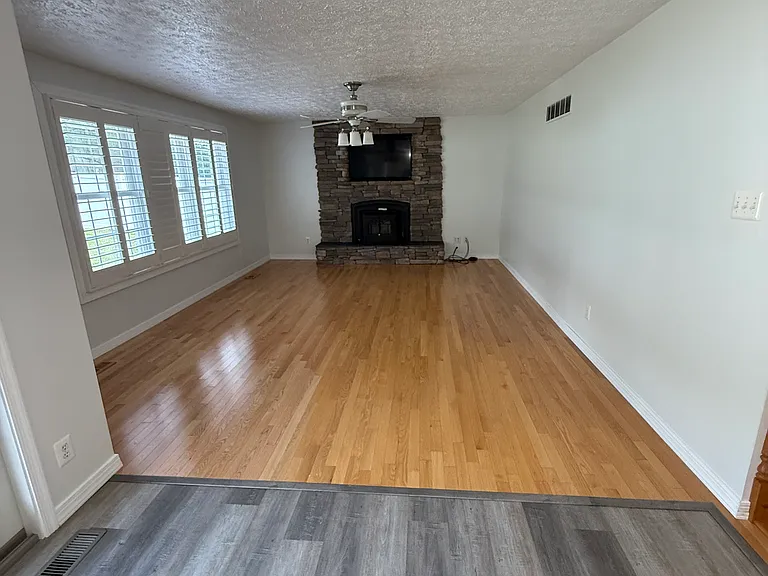 64 River View Dr — Photo 5