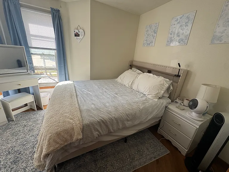 1009 W 22nd St #43 — Photo 8