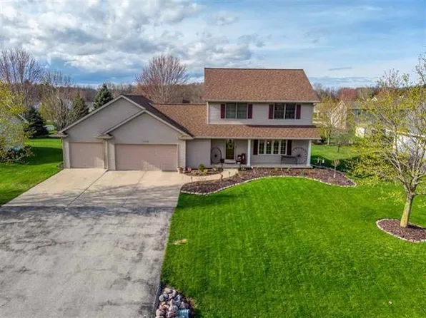 2256 Redpepper Trl, Green Bay, WI 54313