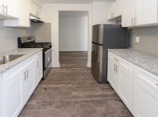 3501 Saint Paul St #819, Baltimore, MD 21218