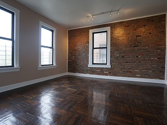3rd image of 1105 Morrison Ave APT 4A