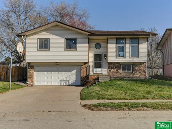 13306 Edna St, Omaha, NE 68138