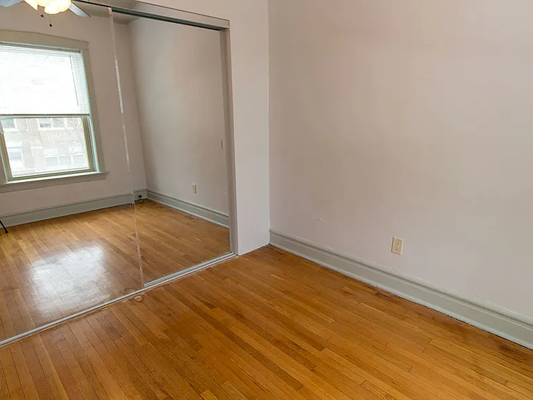 1355 W Winona St #2 — Photo 16