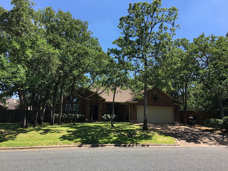 1st image of 712 Summerglen Dr