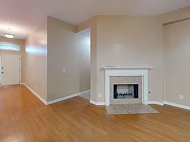 616 Lismore Pl — Photo 4