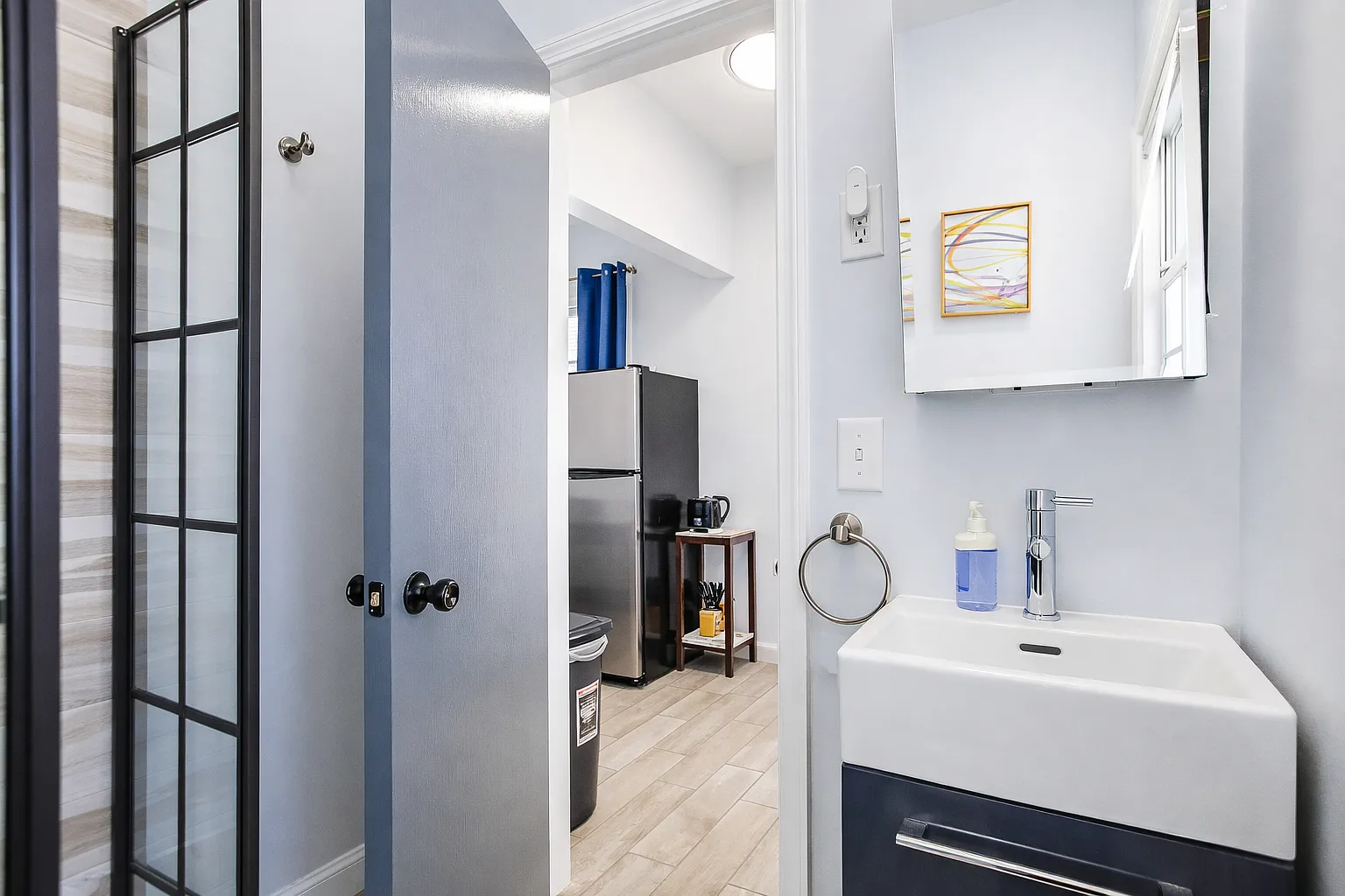 Studio, 600 sqft, $2,150 — Photo 2