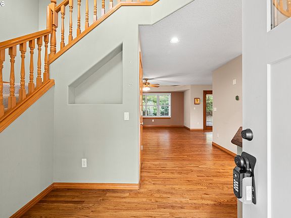 4th image of 11582 SE Idyllwild Ct