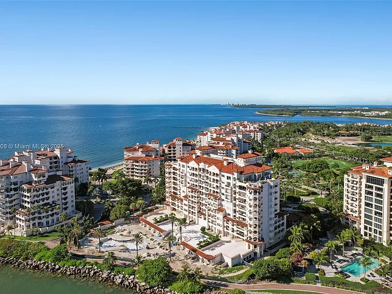 7141 Fisher Island Dr #7141 — Photo 51