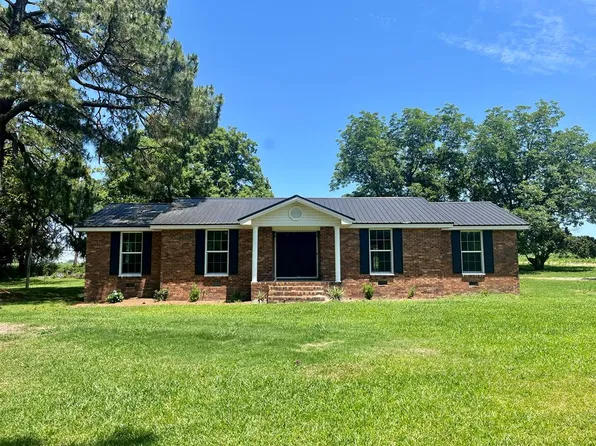 1620 R L Sears Rd, Norman Park, GA 31771