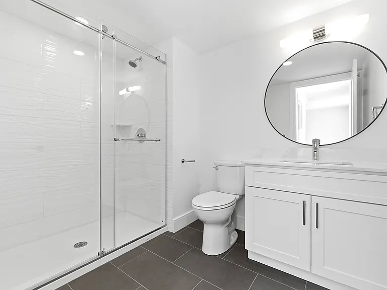 255 Maverick St #403 — Photo 8