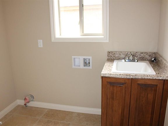 3rd image of 56742 Clearstone Dr