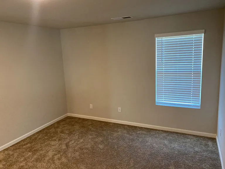 119 River Birch Ln — Photo 23