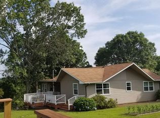 4087 Bear Creek Rd, Reeds Spring, MO 65737