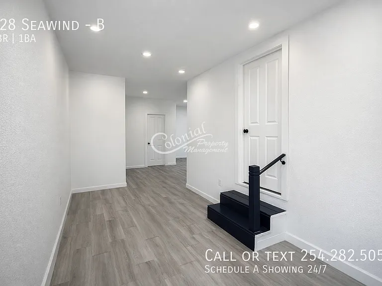 428 Seawind #B — Photo 2