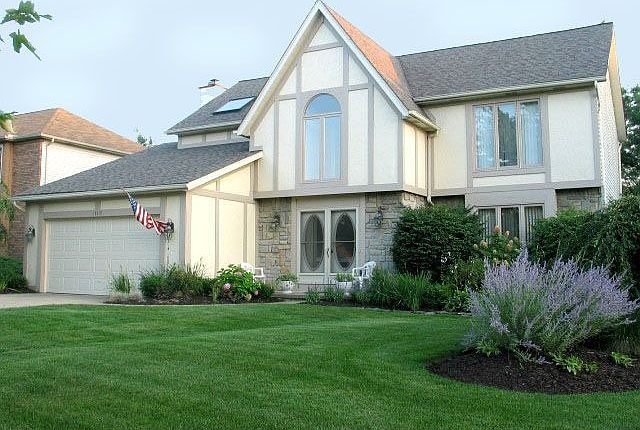 1st image of 17617 Lexington Ln