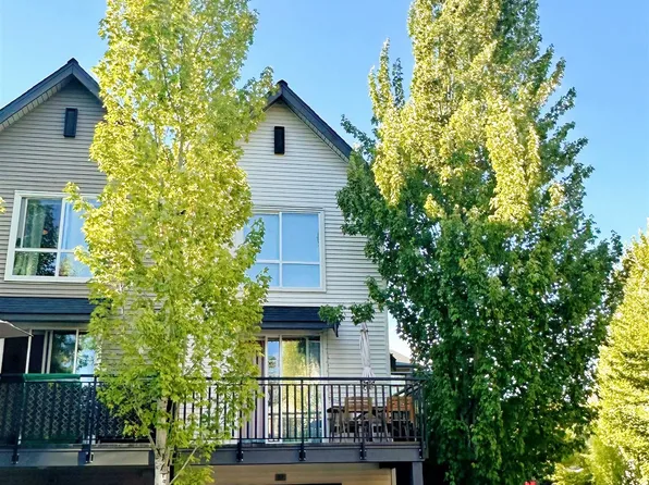 2380 Ranger Ln #57, Pt Coquitlam, BC V3B 0M4