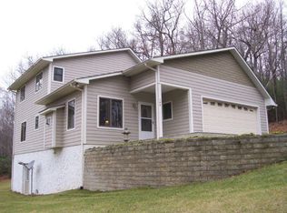 166 Eagle Nest Dr, Deep Gap, NC 28618