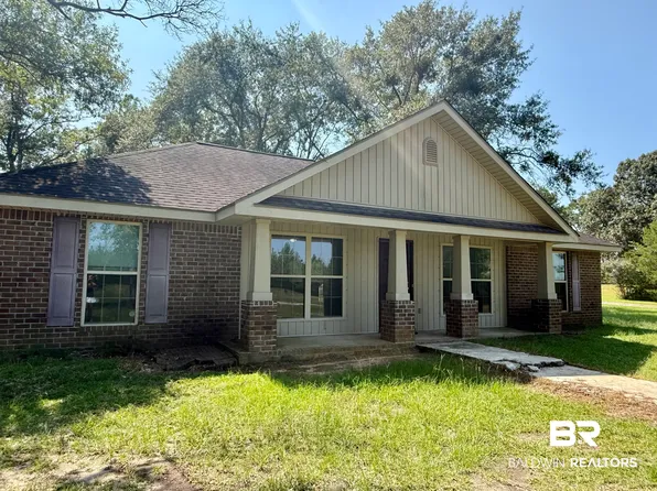 5011C Fillingim Rd, Chunchula, AL 36521