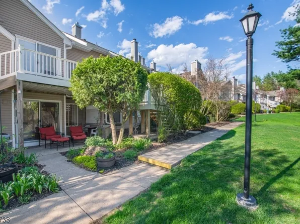 31 Stevens Ct, Bedminster Twp., NJ 07921