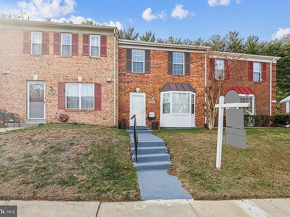 2nd image of 3608 Felmore Ct