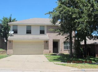 7561 Vanessa Dr, Fort Worth, TX 76112