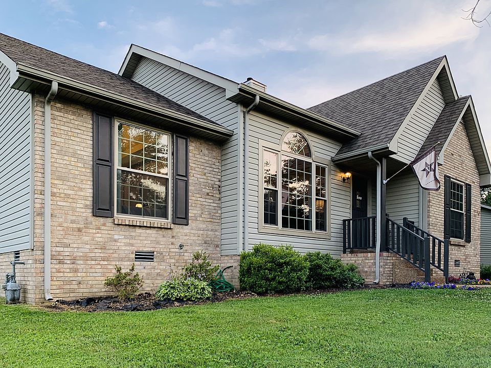 1st image of 513 Highland Dr