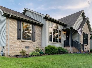 513 Highland Dr, White House, TN 37188