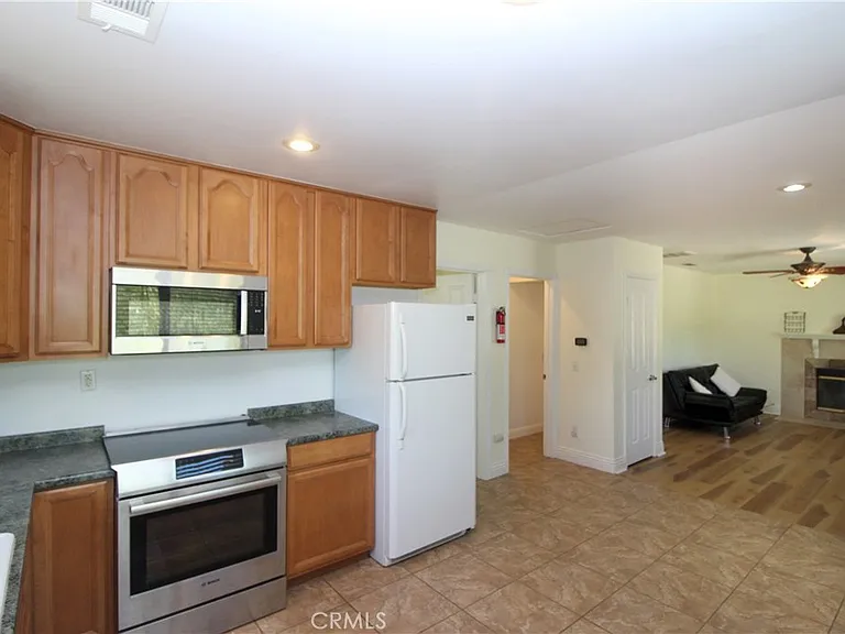 18797 Vista De Montanas #G — Photo 14