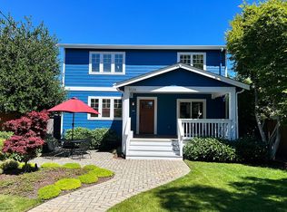 5126 Keystone Pl N, Seattle, WA 98103