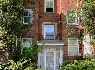 117 S Grand Ave W APT 2W, Springfield, IL 62704