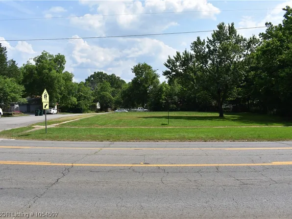 255/277 N Ellsworth Ave, Booneville, AR 72927