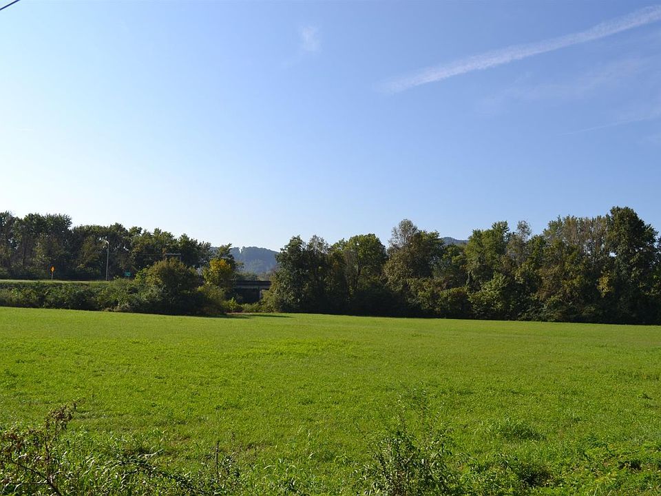 1st image of 1111 SW Highway 25