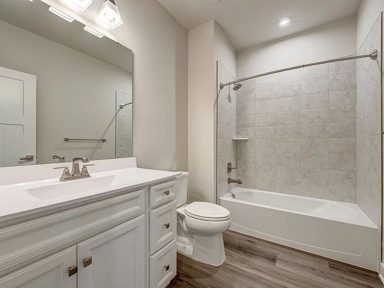 42560 Invergordon Ter — Photo 34