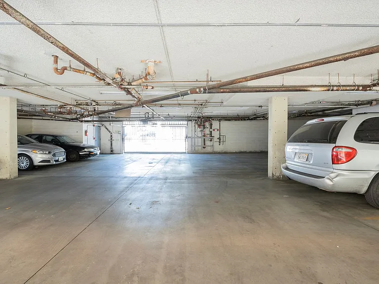 6740 Franklin Pl — Photo 1