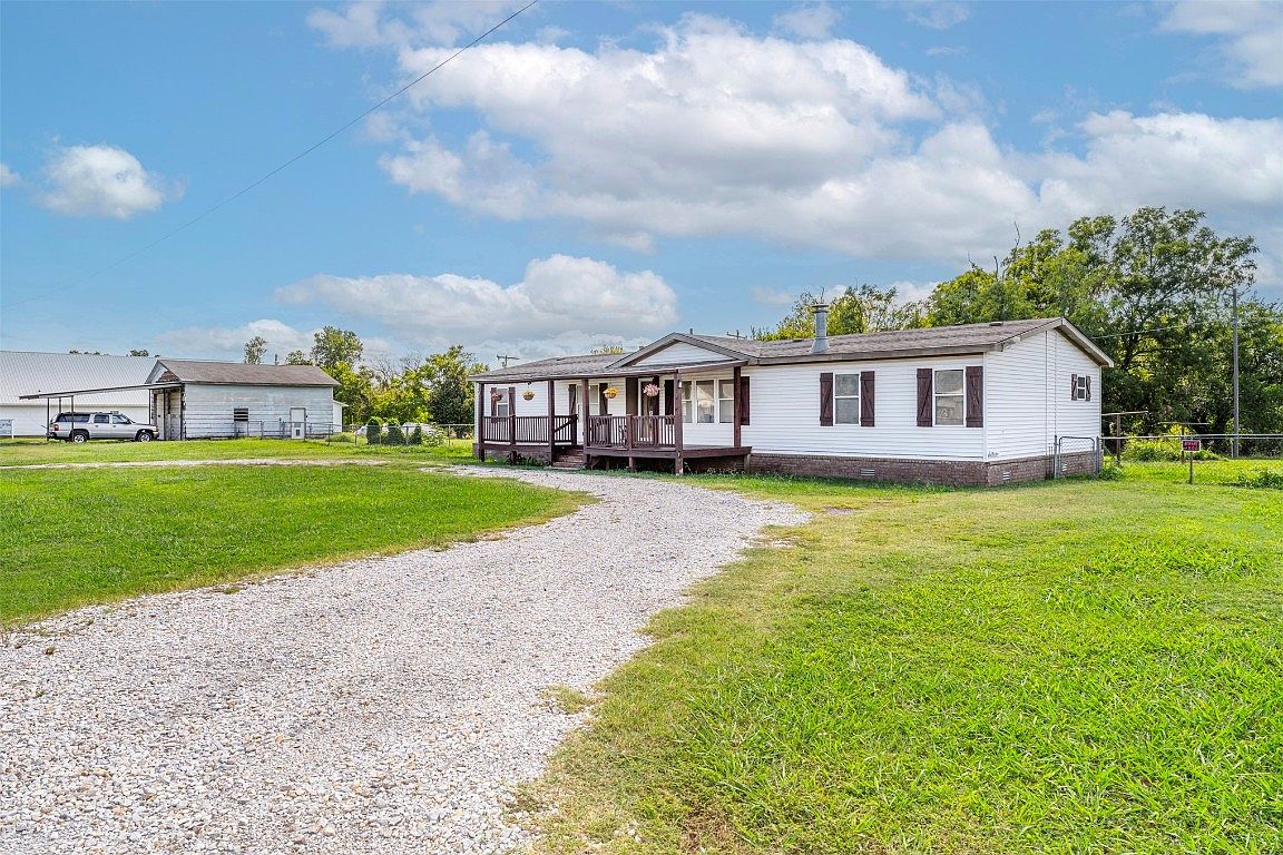 115 S Main St, Tryon, OK 74875 Zillow