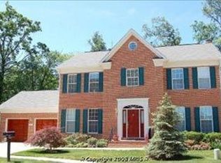 1944 Hull Rd, Vienna, VA 22182