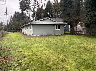 9818 SE Clackamas Rd, Clackamas, OR 97015