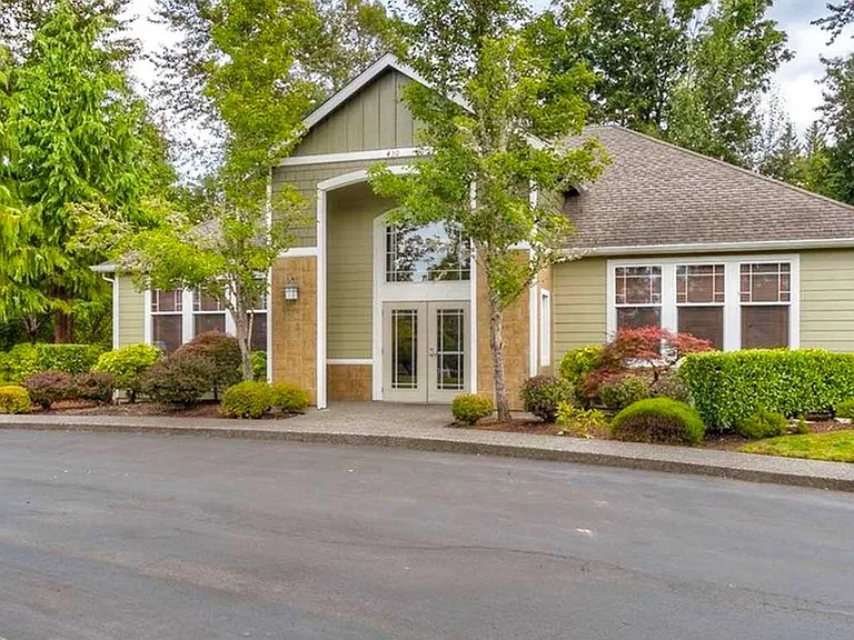 710 240th Way SE #D201 — Photo 29