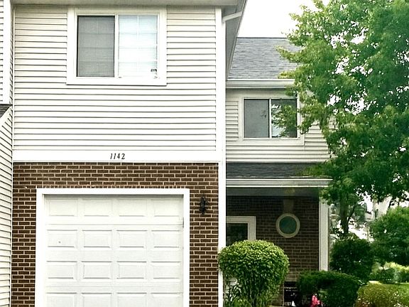 5th image of 1142 E Wilson Ave