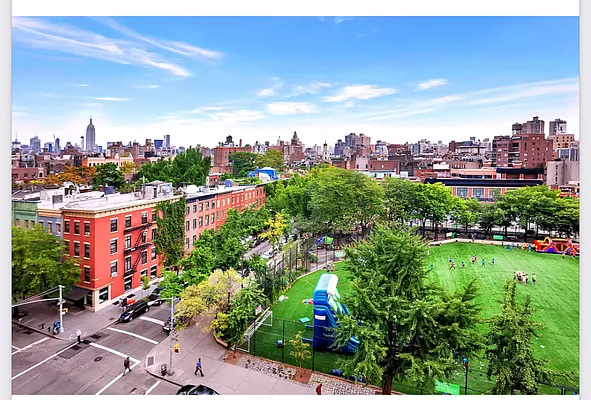 Rented by Compass | media 21