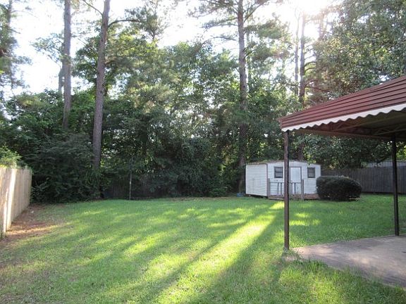3rd image of 1742 Bunker Hill Rd