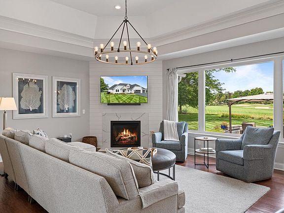 3rd image of 1360 Masters ROAD #20-23