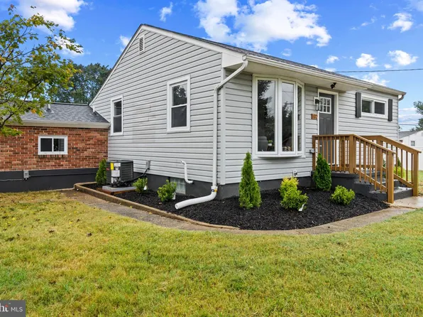102 Fernglen Ave, Glen Burnie, MD 21061